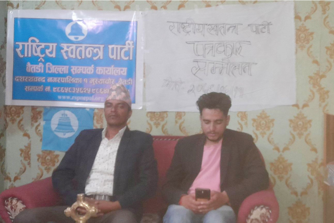 ‘बैतडीका जनताले मत परिवर्तन गर्छन’ : स्वतन्त्र पार्टीका उम्मेदवार भट्ट